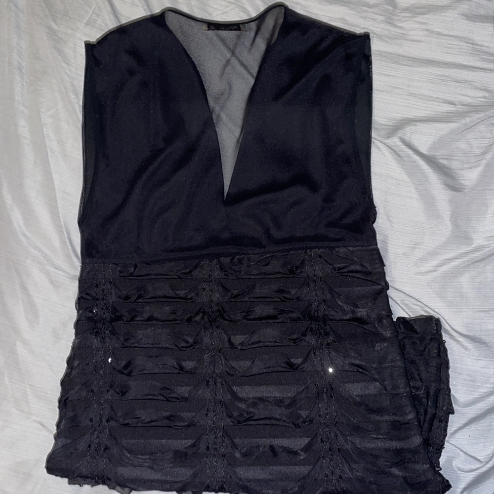 Dress - Picture 3 of 4